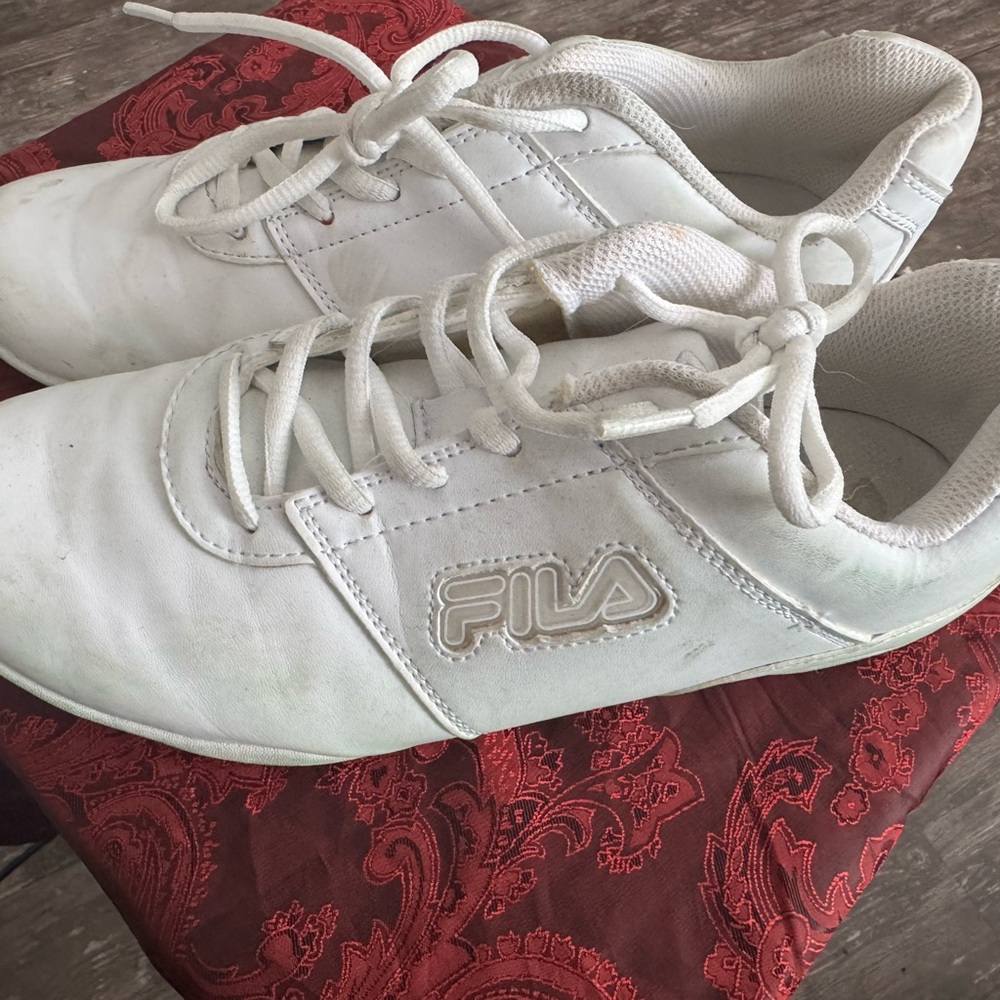 FILA White Low-Top Lace-Up Sneakers